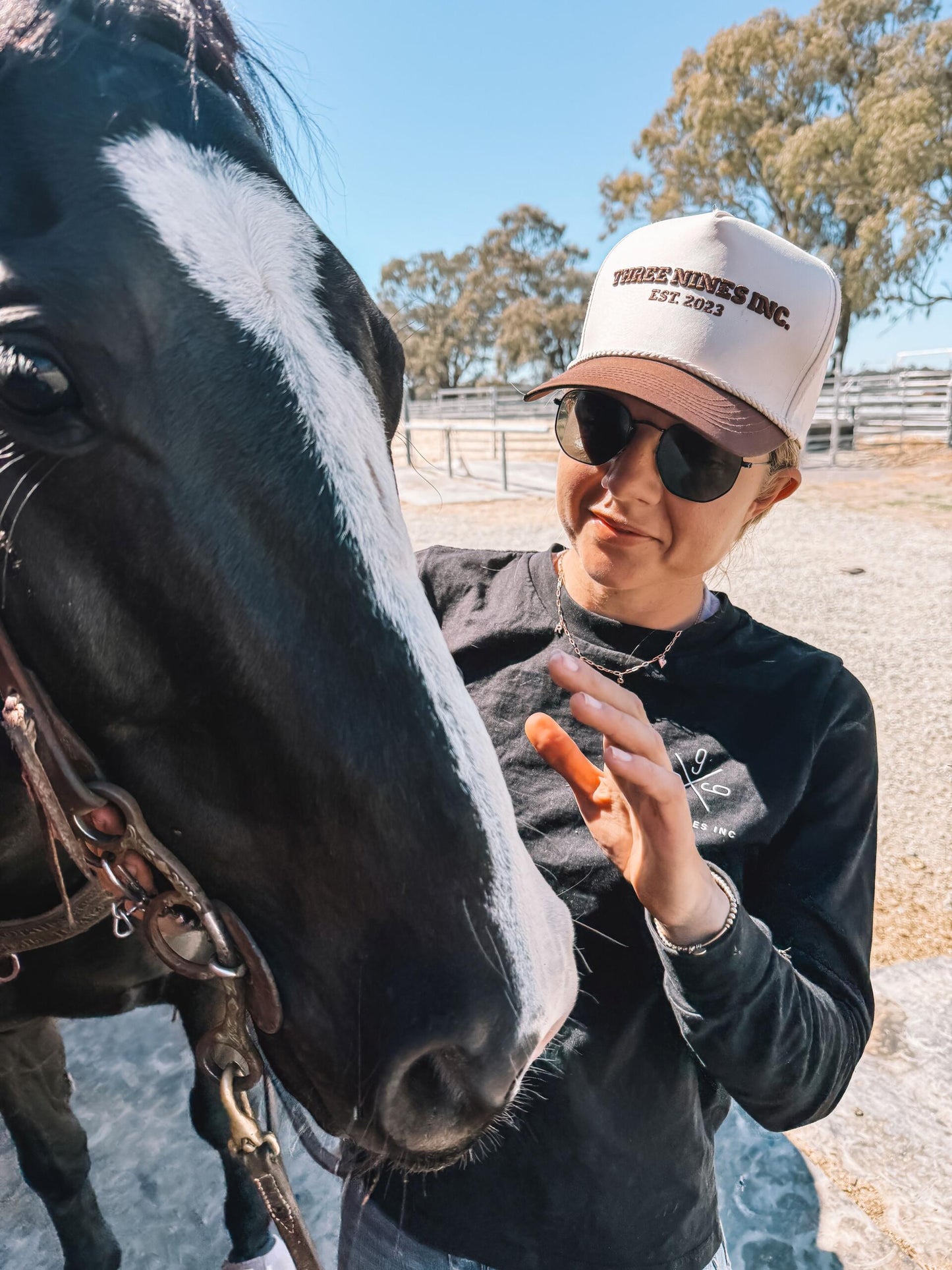 Three Nines Inc rope cap brown