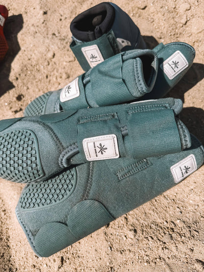 Equine sport boot- Hinds