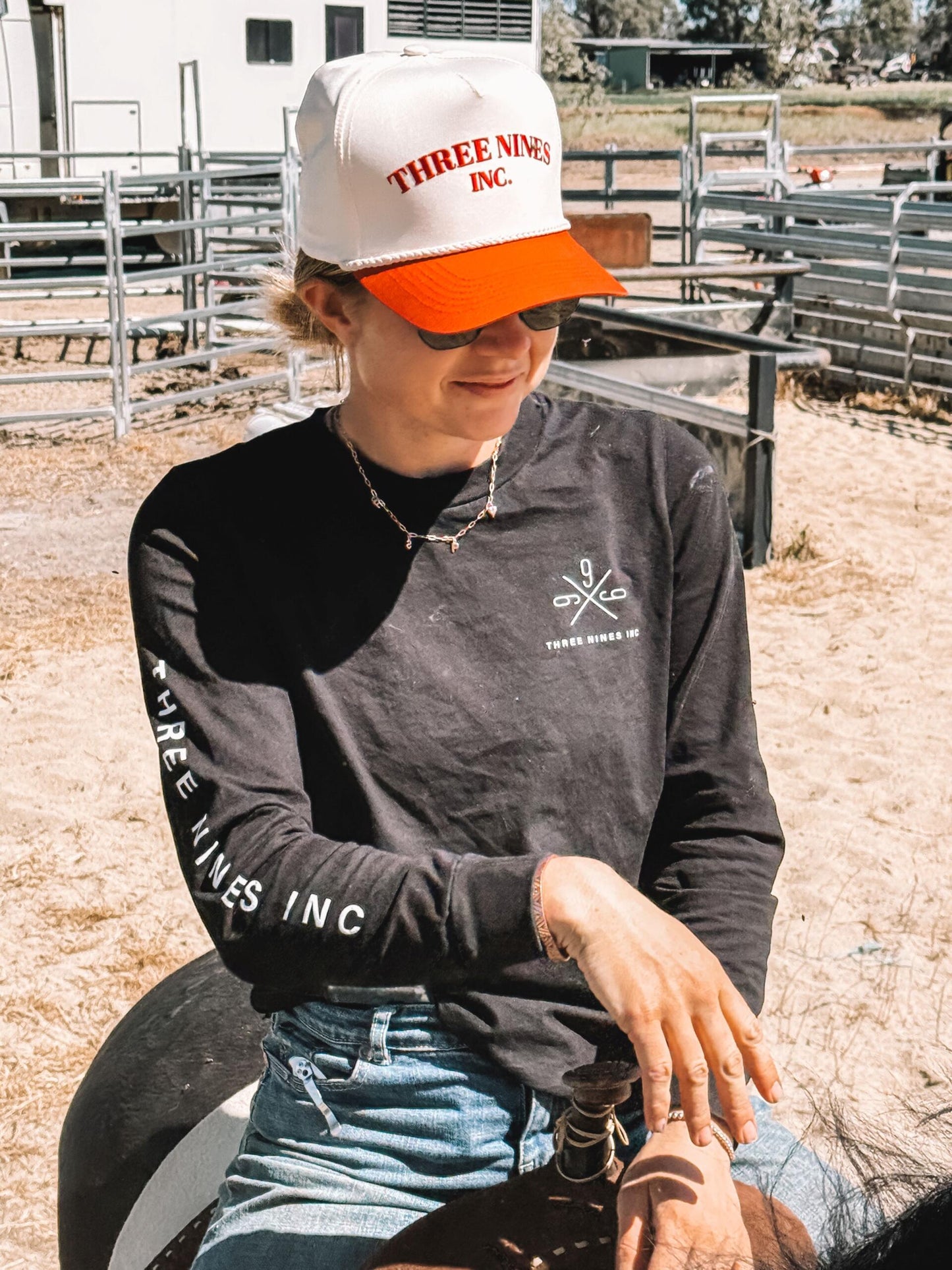 Three Nines Inc rope cap red