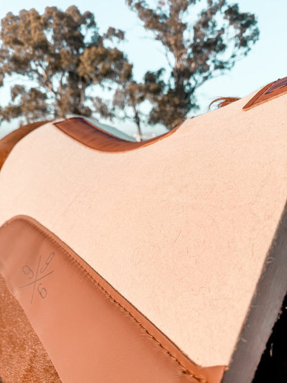 Saddle pad's. Round and Square cut